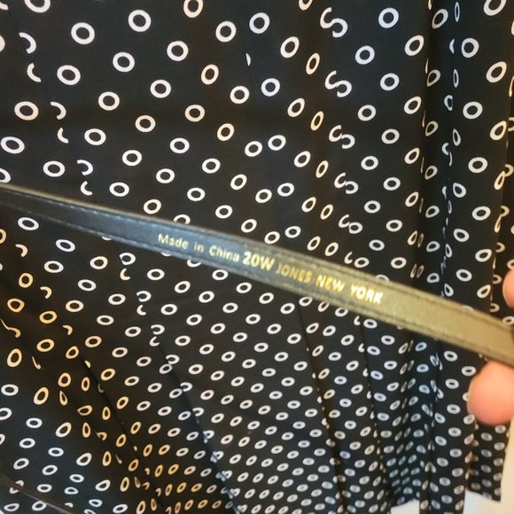 Jones New York Woman - Picture 4 of 9